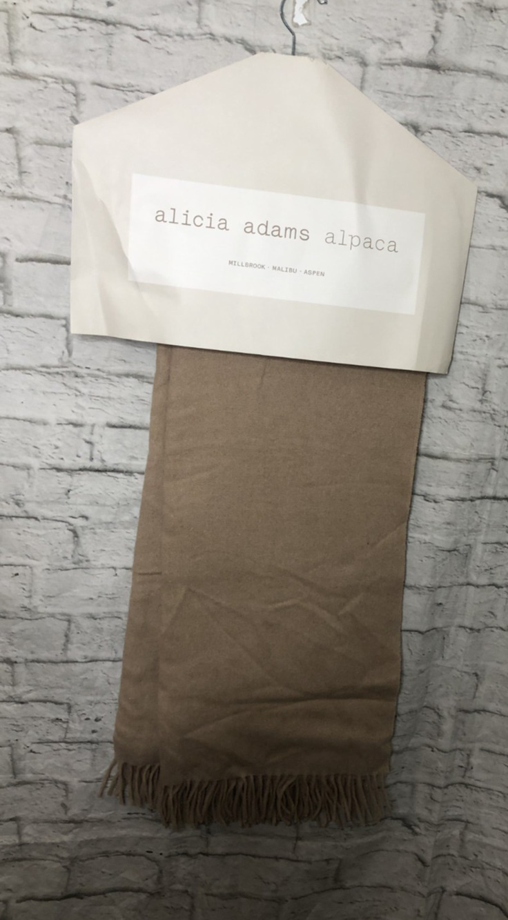 Alicia Adams Alpaca Tan Tassel Fringe Throw 50" x 70" NEW
